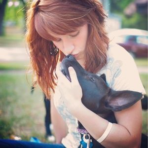 Meet your Posher, Erin elizabeth